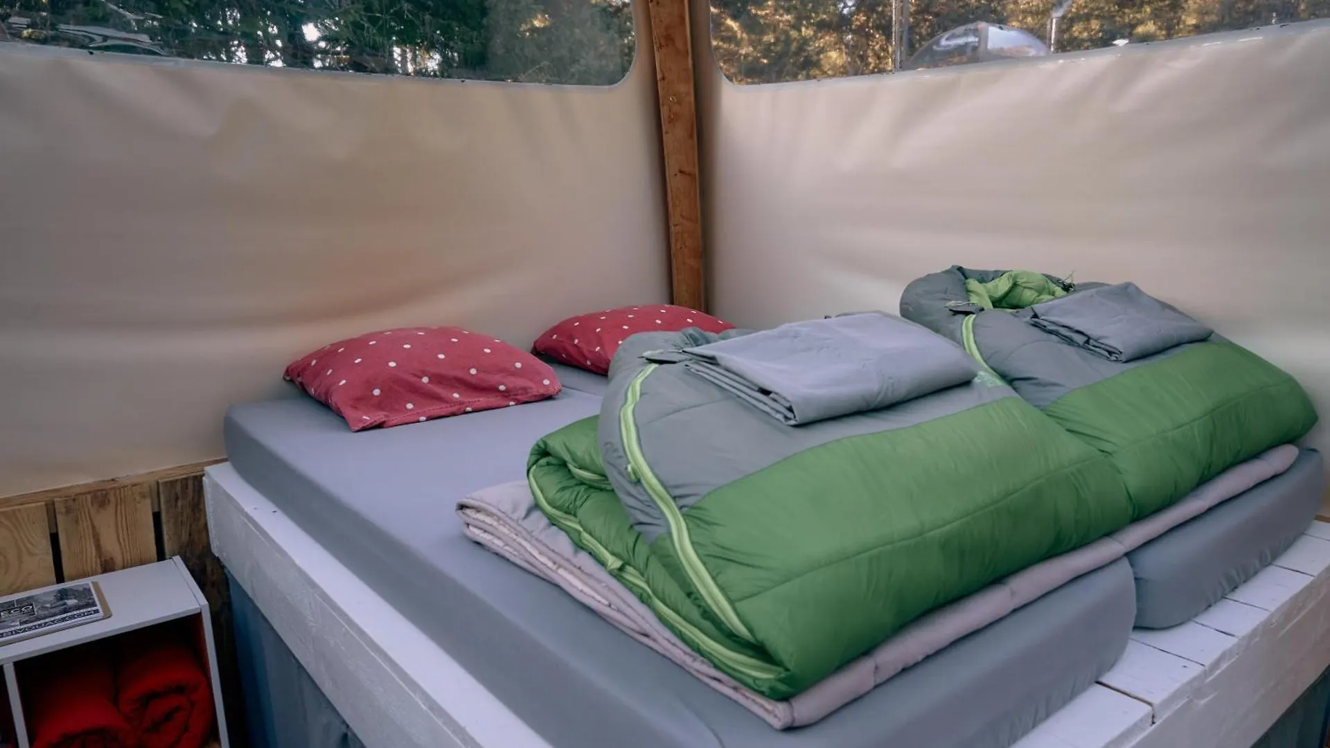 Luxury tent Nuit Insolite En Eco-Bivouac A 20Min D'Annecy